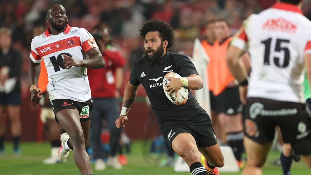 All Blacks: Fehi Fineanganofo to remain in New Zealand after negotiating exit from Newcastle deal