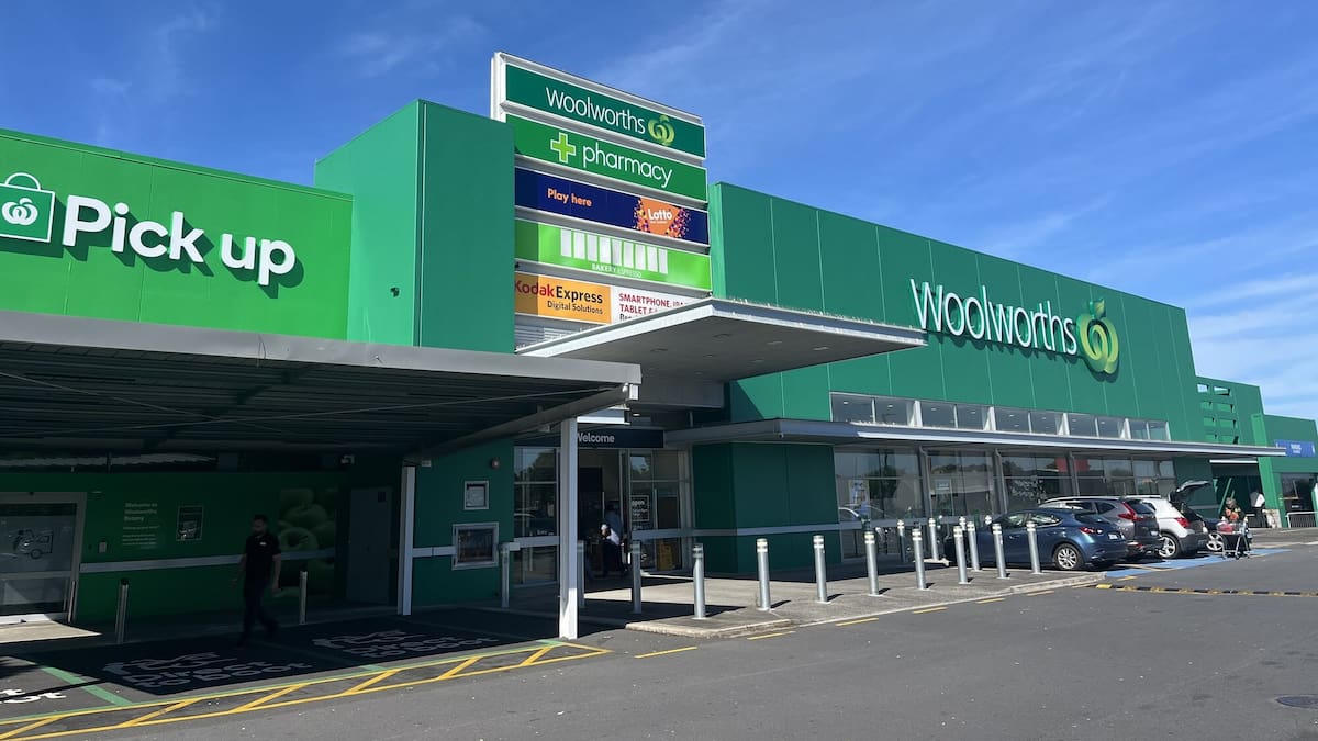 Woolworths online delivery system fault affects customers nationwide