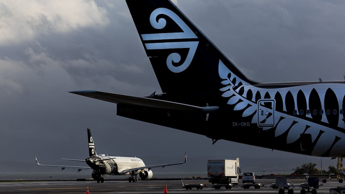 Air NZ shareholders get no sausage rolls, no earnings guidance, no London flights any time soon