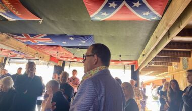 Paul Henry visits pub that burned Jacinda Ardern’s book