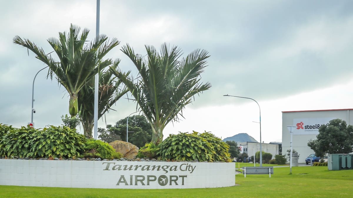 Tauranga Airport: Council sets up working group on future governance