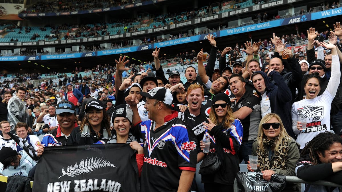 NRL: Warriors fans face grand final travel scramble as Sydney flights sell out