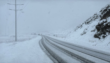 Weather: Snow possible down to 600m as cold southwesterlies arrive after snowy Sunday