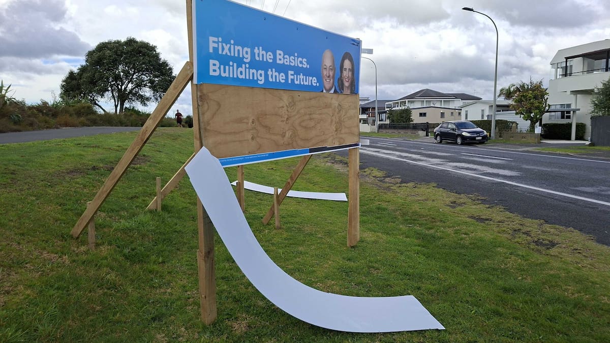 Tauranga man charged over political hoarding damage in Pāpāmoa