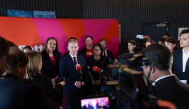 Wellington students react to Labour’s pledge to cut loans by 10% if elected
