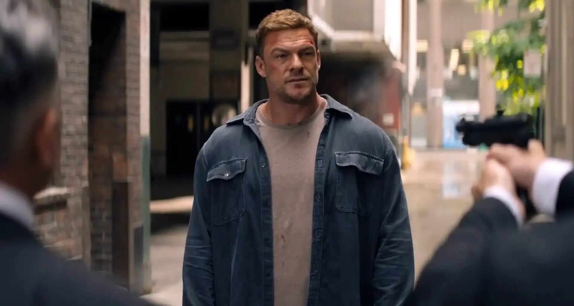 Alan Ritchson in Reacher Season 4