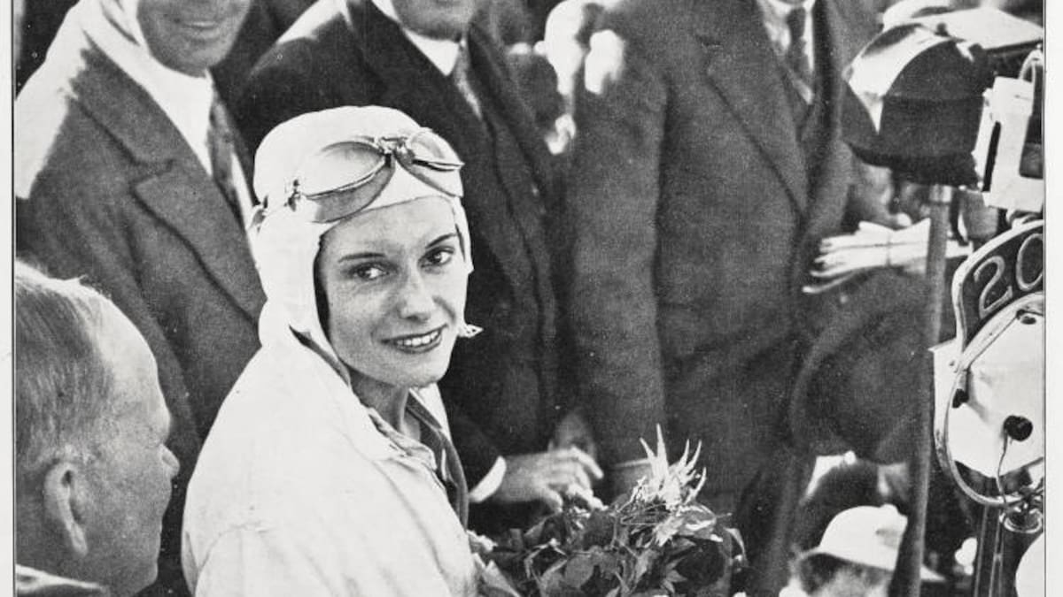Jean Batten: The superstar aviator who twice chose seclusion