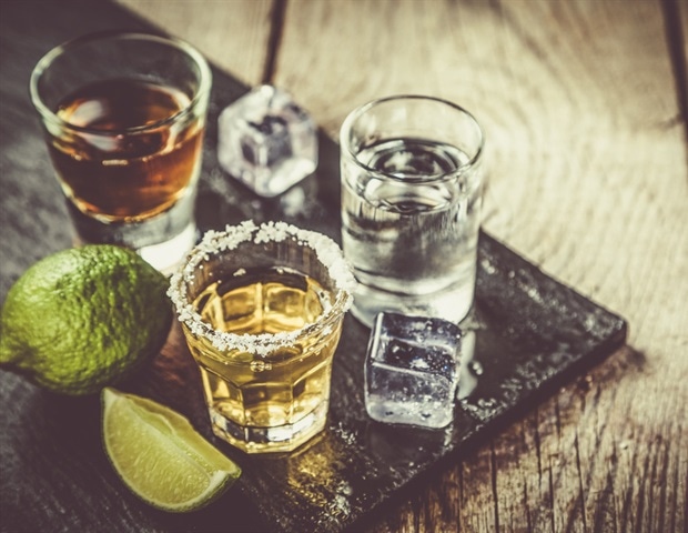 PEth blood test detects hazardous alcohol use missed by screening