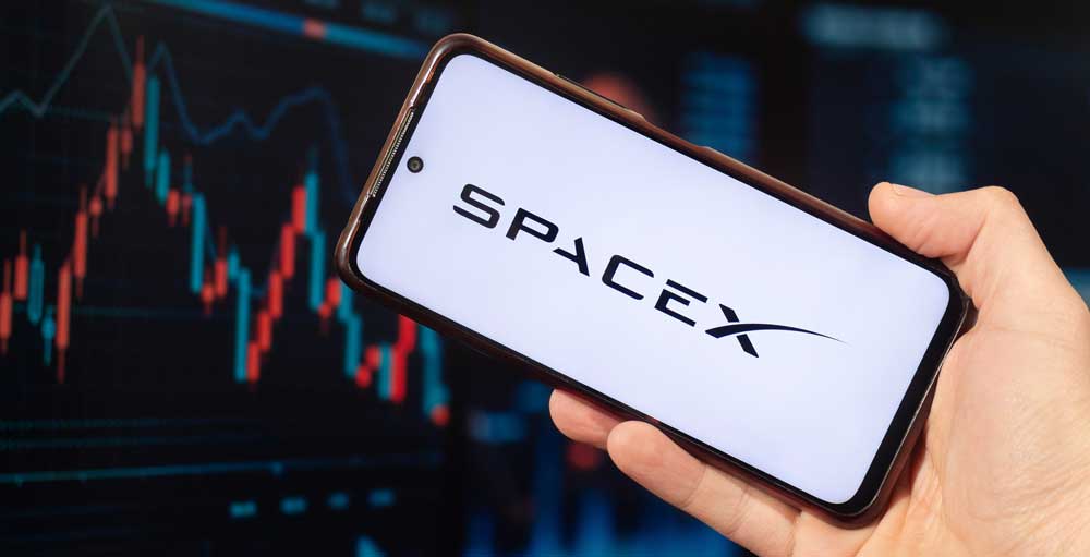 SpaceX, DOD Relationship Deepens With AI Integration. NASA Delays Space Station Mission.
