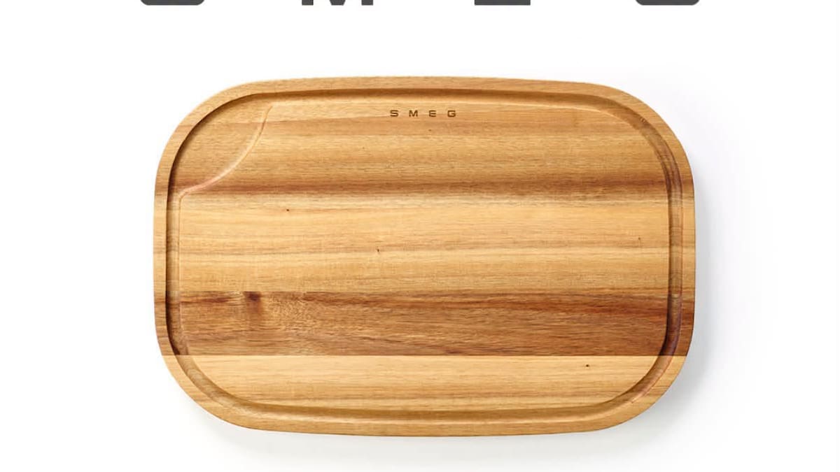 New World Smeg promotion: Customers report chopping boards splintering