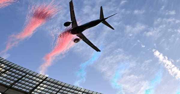Black box data handed to authorities after Cape Town stadium flyby