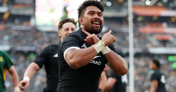 All Blacks confirm shoulder surgery for injured captain Ardie Savea