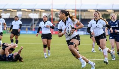 Black Ferns look to dominate age-old rivals England at Twickenham