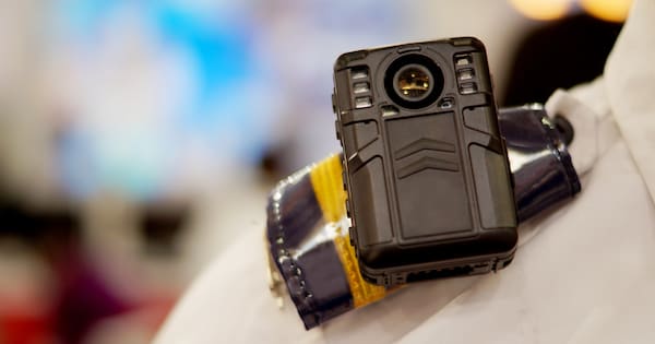 Stab vests, body cams: Advice to security guards on citizen's arrests