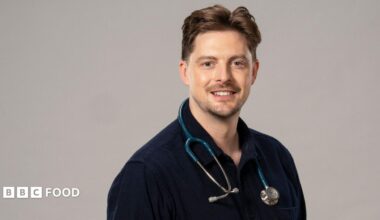 Dr Alex George