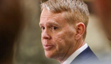 Hipkins brushes off latest poll as major parties take another hit