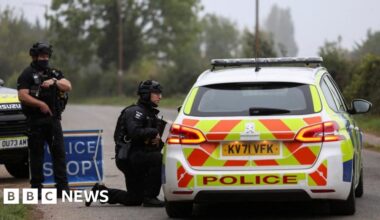 'Quantity of petrol' but no explosives found in three vehicles near RAF Fairford - BBC