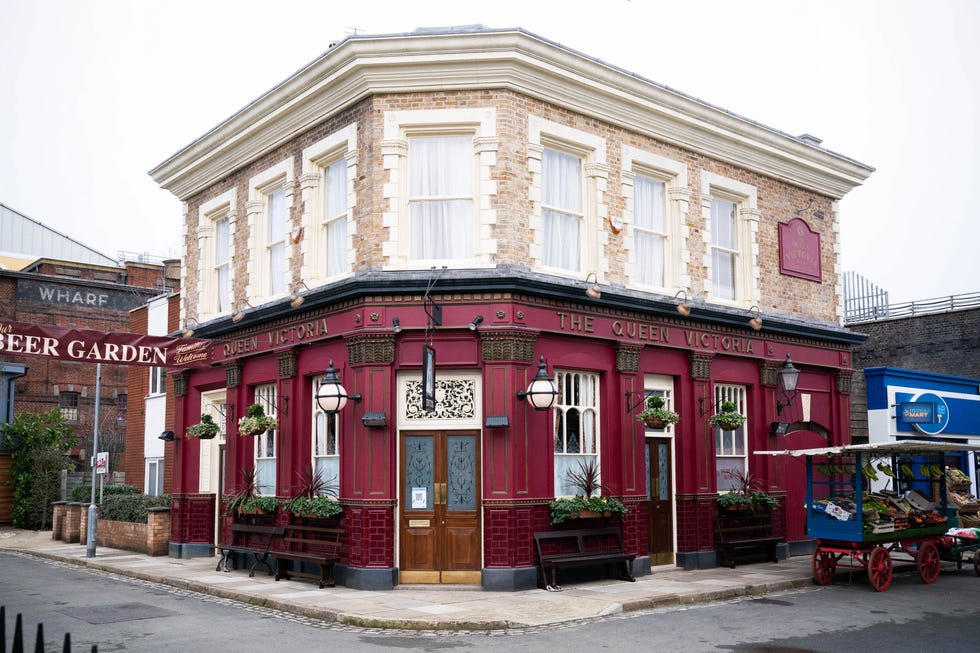 EastEnders, new set, Queen Vic pub, Albert Square eastenders, new set, queen vic pub, albert square