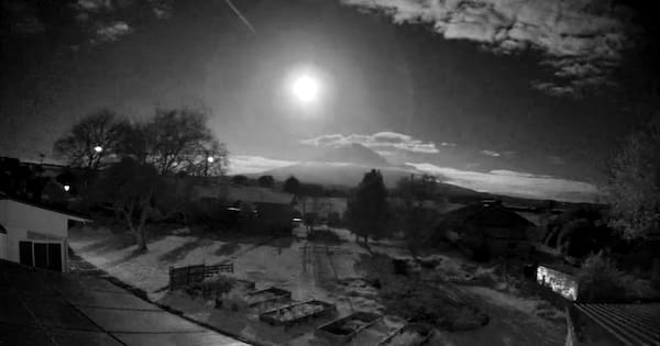 Watch: 'Stunning' fireball lights up Taranaki sky overnight