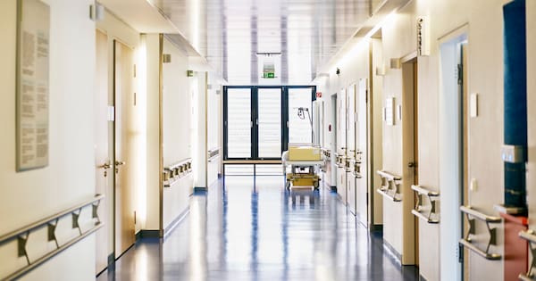 'Sailor's disease' scurvy linked to death of Brisbane boy, 6