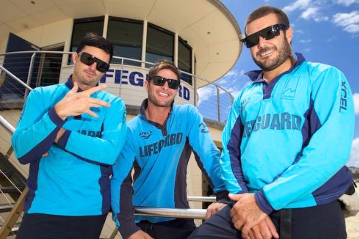Bondi Rescue lifeguards join tributes for Matt Dee after tragic death: 'True character'