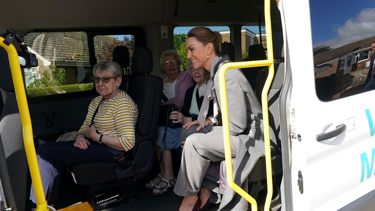 Princess of Wales picks up passenger, 94, on bus