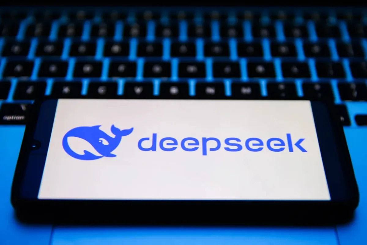 SK Hynix, Samsung Shares Dip In Korea After DeepSeek Debuts AI Tech That Uses Less Memory – Micron, SanDisk Hold Up