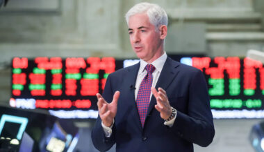 Bill Ackman ditches a major AI stock after just one quarter