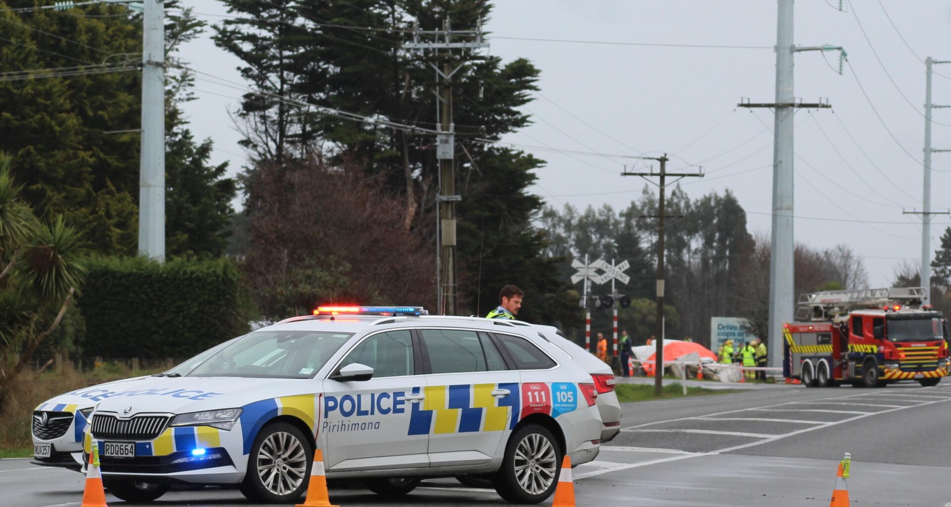 One dead after crash between car and train in Invercargill