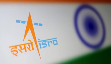 Indian Space Research Organization (ISRO) logo and Indian flag are seen in this illustration taken, October 10, 2024. File Photo: REUTERS/Dado Ruvic/Illustration