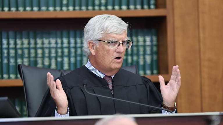 Judge William Sullivan indicates he was going to declare a mistrial before changing course and giving Lindsay Clancy's defense attorney one hour to appeal as the jury in the case has indicated they they are unable to reach a verdict