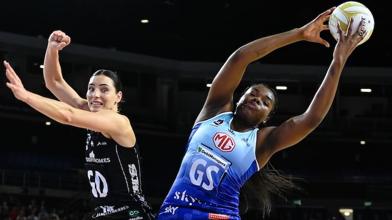 Karin Burger and Grace Nweke contest the ball in ANZ Premiership playoff.