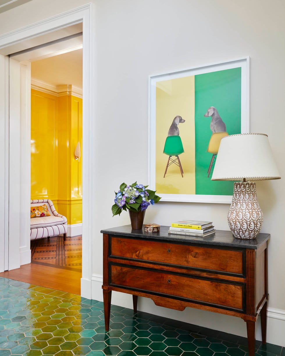 katie-ridder-hamptons-entry-tile-veranda katie-ridder-hamptons-entry-tile-veranda