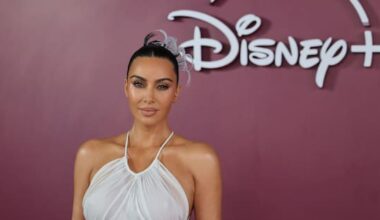 Paris court awards Kim Kardashian $2 after her 2016 robbery