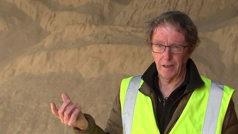 KiwiPhos geologist David Manhire