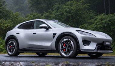 Luxeed RX SUV from Chery launched in China at 38,700 USD