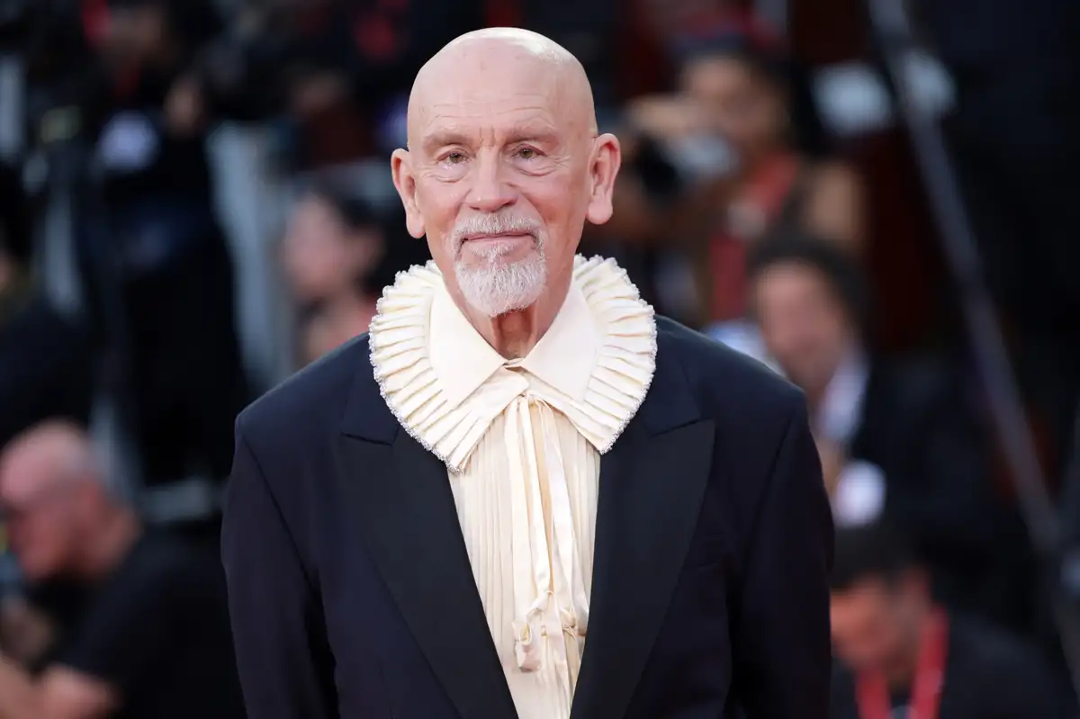 John Malkovich ‘thrilled’ to return to Israel in new musical satire