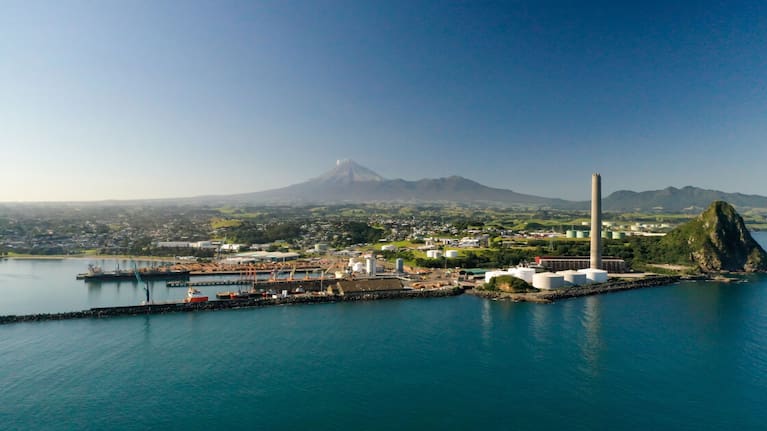 Port Taranaki.