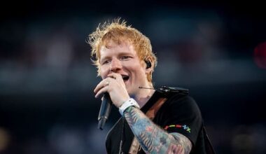 Ed Sheeran opens solo concert with comments on Gaza