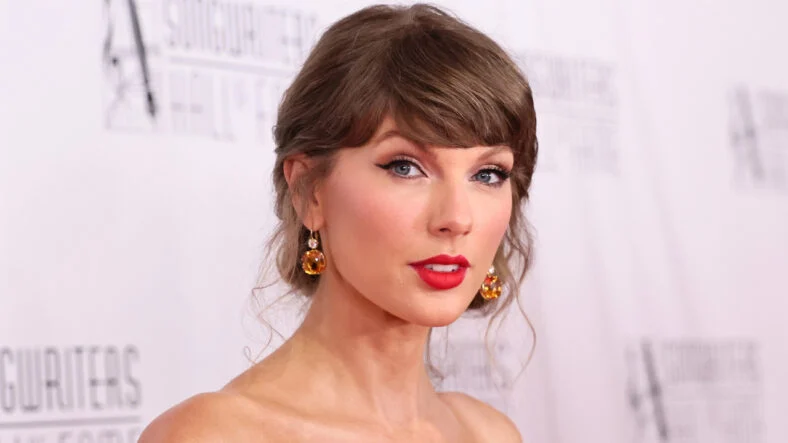 Taylor Swift shares Patient Zero inspo