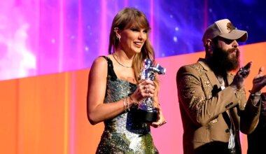 VMAs Producer Says Taylor Swift's Special Award Was an Idea from 'External' Person | Just Jared