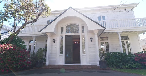 'Great old rambling house': Katherine Mansfield's childhood home for sale