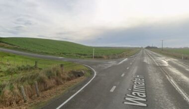 Person dies after vehicle crashes into ditch in Waimate