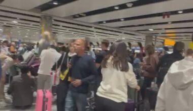 Travel chaos at UK airports as more than 600 flights cancelled