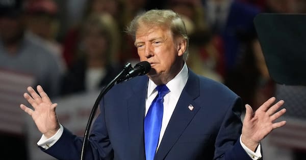 Trump makes dubious pledge to give every US adult $8500 if GOP wins