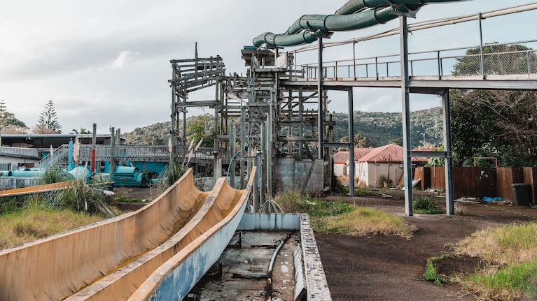 Waiwera Thermal Resort in disrepair.
