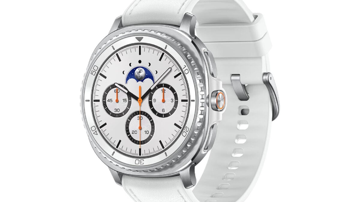 Samsung Galaxy Watch 8 Classic Is Back at Its Lowest Price, Making Apple Watch Ultra 4 Easy to Forget