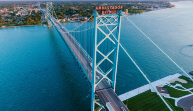 One pay plan won’t cover both sides of the border in 2027
