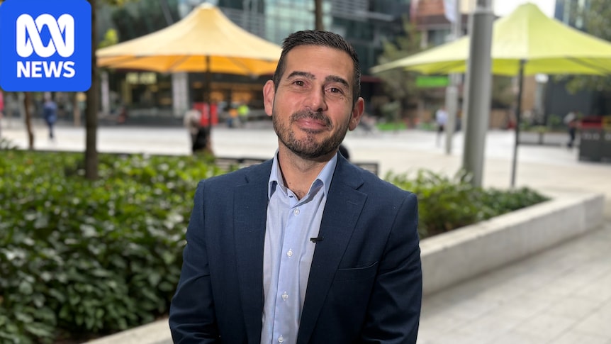 Western Sydney first home buyers hit hard by interest rate hikes, falling property prices