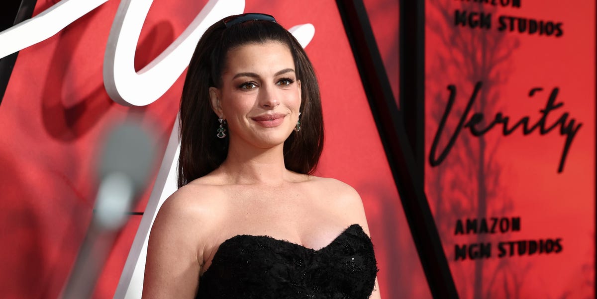 Anne Hathaway thinks she's "entering a new chapter" after incredible year